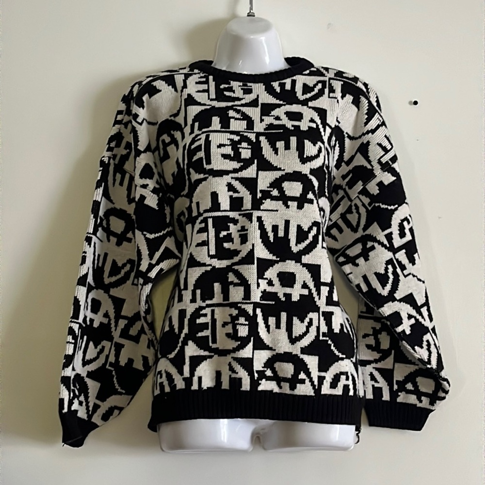 Vintage graphic sweater